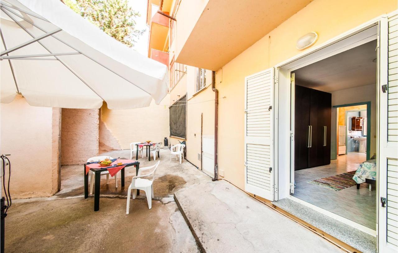 2 Bedroom Cozy Apartment In La Maddalena La Maddalena  Exterior photo